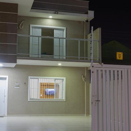 グァラトゥバ Unidade Curacao Super Localizada E Perto Do Marヴィラ エクステリア 写真